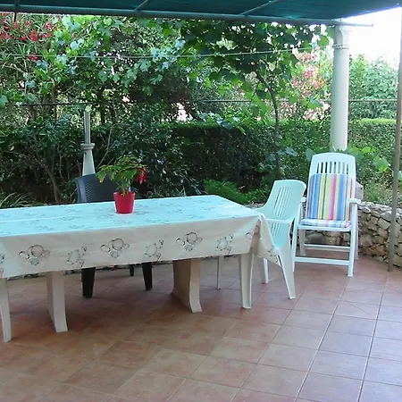 Apartament Dora